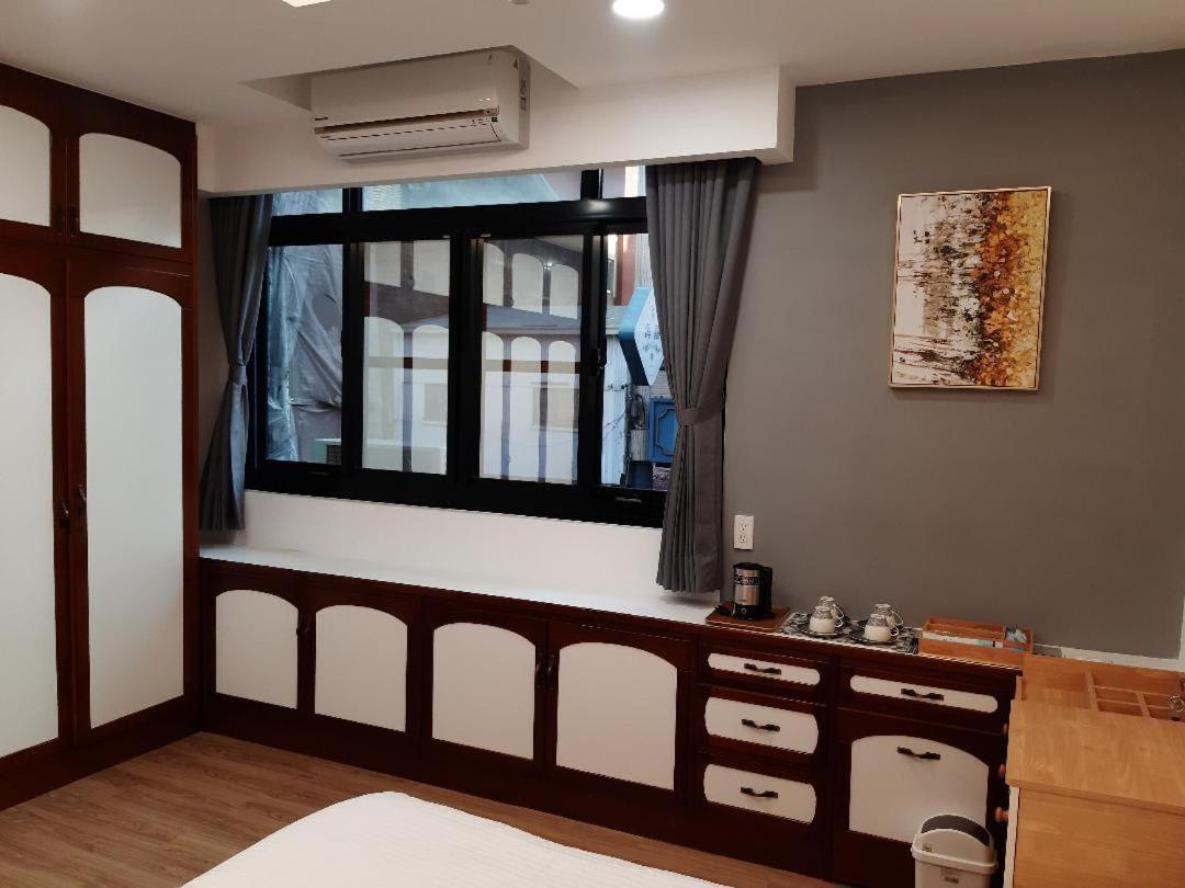 藏青民宿the Wind Guesthouse-Youth Inn Tainan Exterior photo